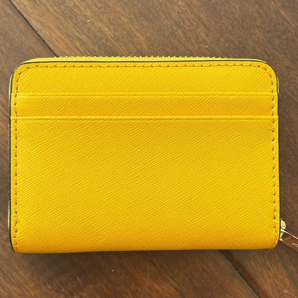 Michael Kors Jet Set Travel Extra-Small Logo Top-Zip Tote Bag & Wallet - Picture 4 of 5